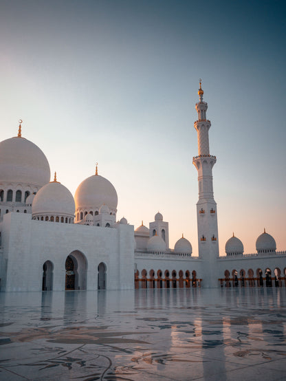 Grand Sheikh Zayed Mosque Abu Dhabi Tour